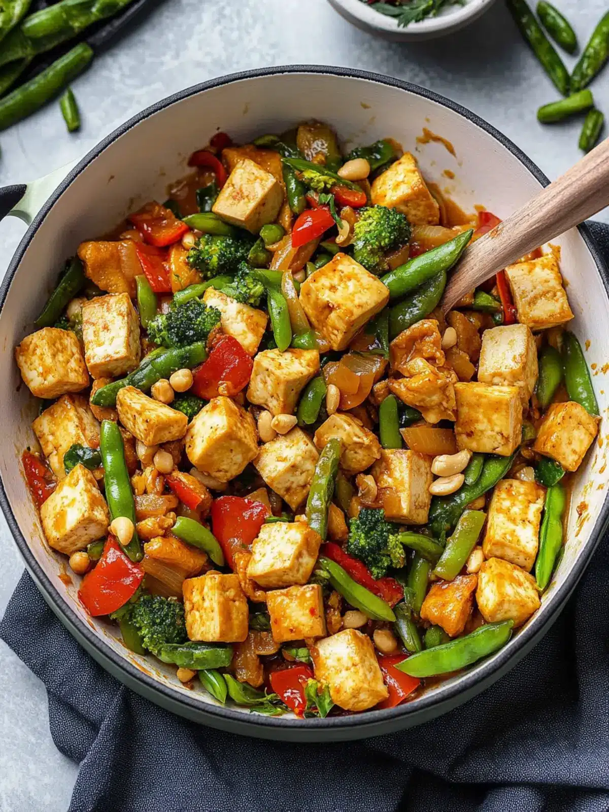 Savory Cashew Tofu Stir-Fry: Your Vegan Take on Cashew Chicken 2 Cashew Tofu (Vegan Cashew Chicken)