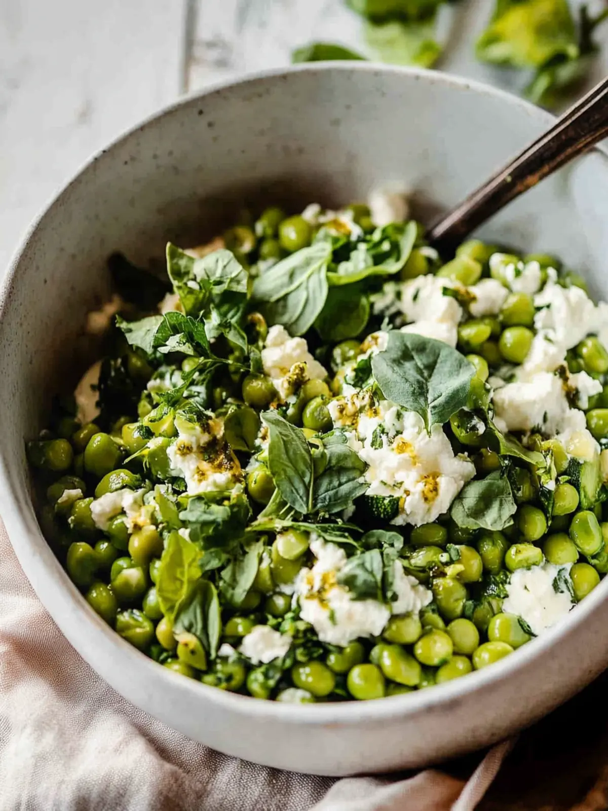 Peas with Courgette and Ricotta: Your New Favorite Side Dish 4 Peas with Courgette and Ricotta